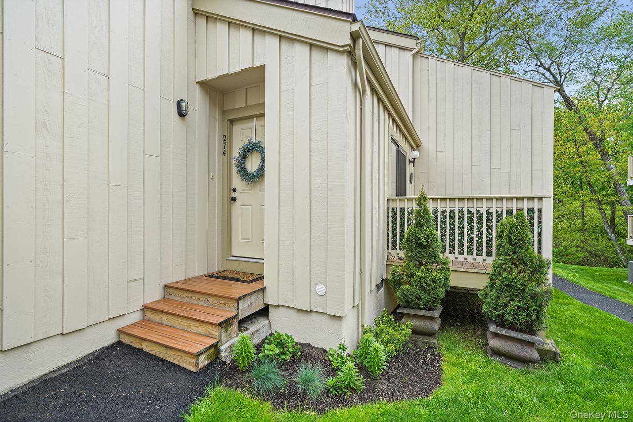 Apartamento com 1 Quartos à Venda em South Salem - Nova Iorque - EUA - 2