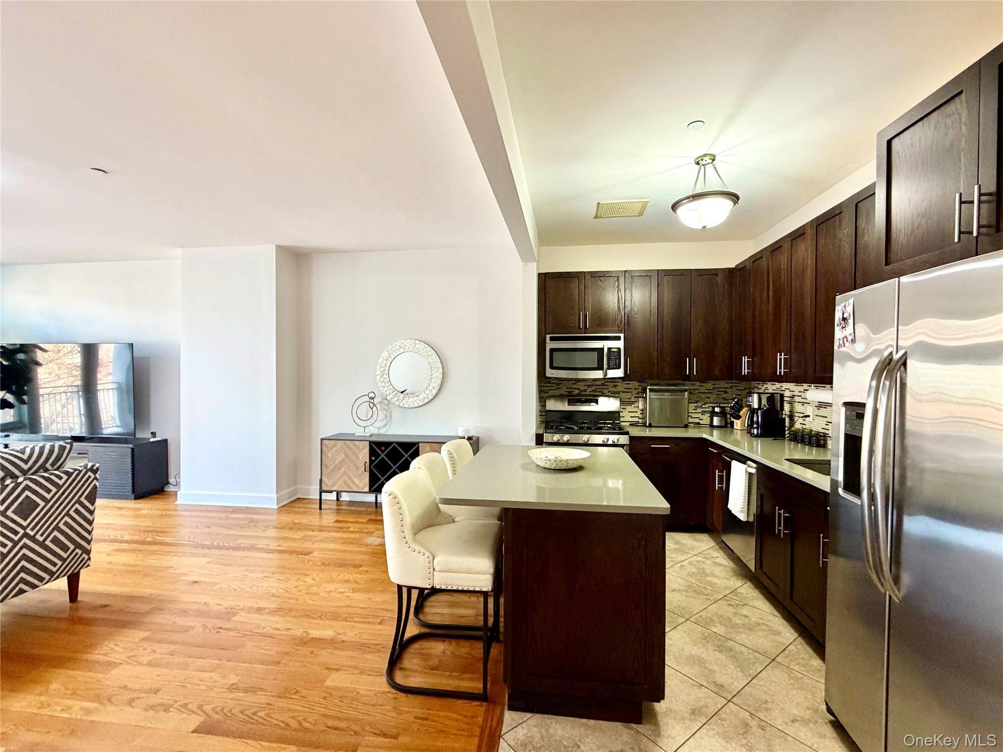 Apartamento de 1 Dormitorio en Venta en Staten Island - Nueva York - EE. UU. - 2