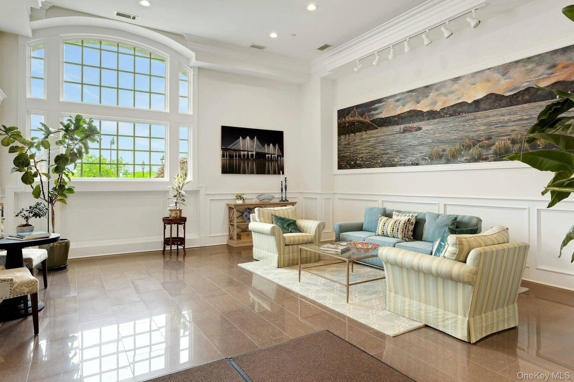 1 Bedroom Home for Sale in Tarrytown - New York - USA - 4