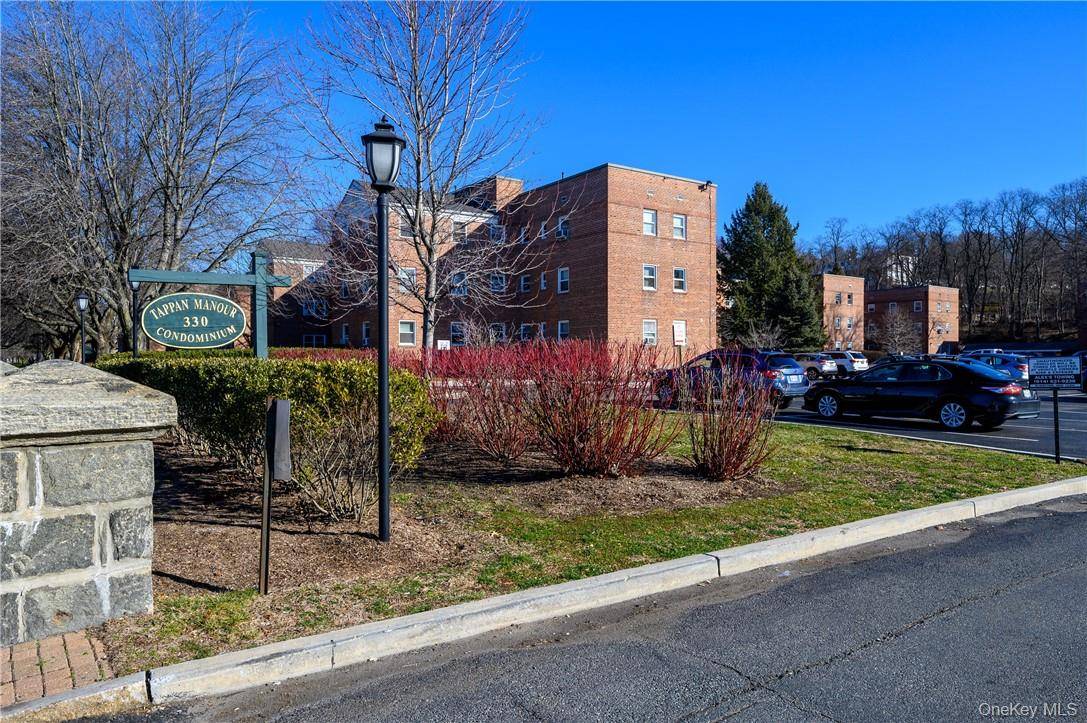1 Bedroom Home for Sale in Tarrytown - New York - USA - 1