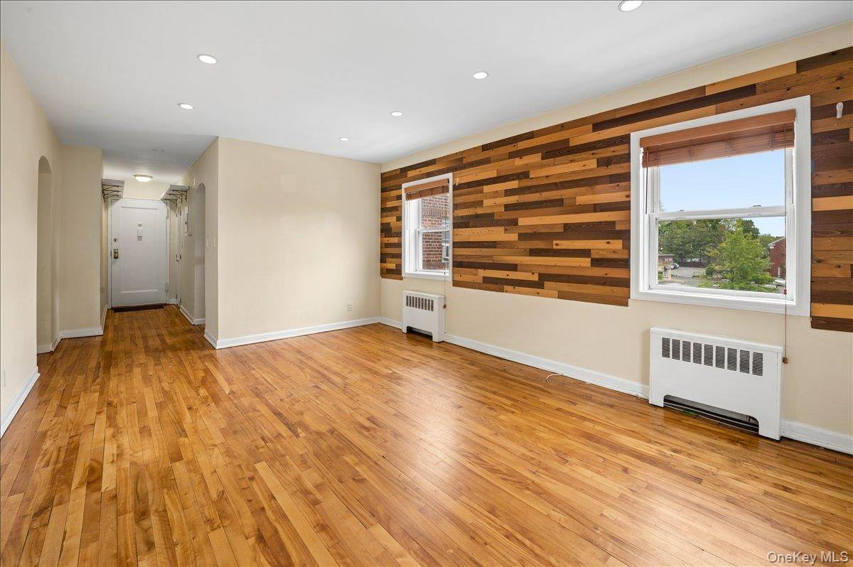 1 Bedroom Home for Sale in Tarrytown - New York - USA - 7
