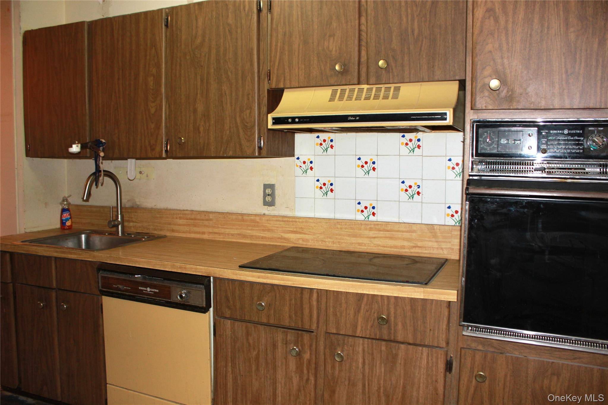 1 Bedroom Home for Sale in Tarrytown - New York - USA - 7