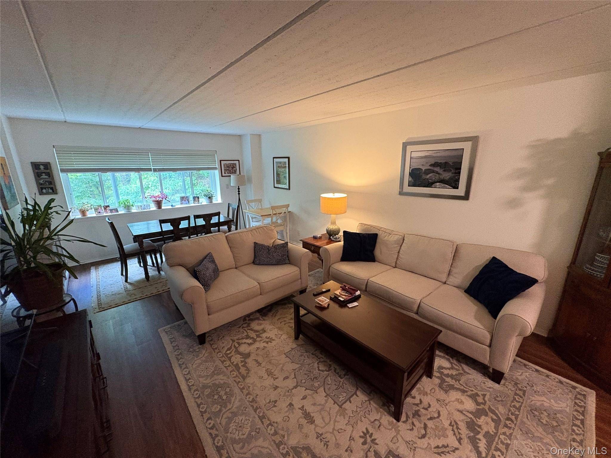 Apartamento com 1 Quartos à Venda em Tarrytown - Nova Iorque - EUA - 1