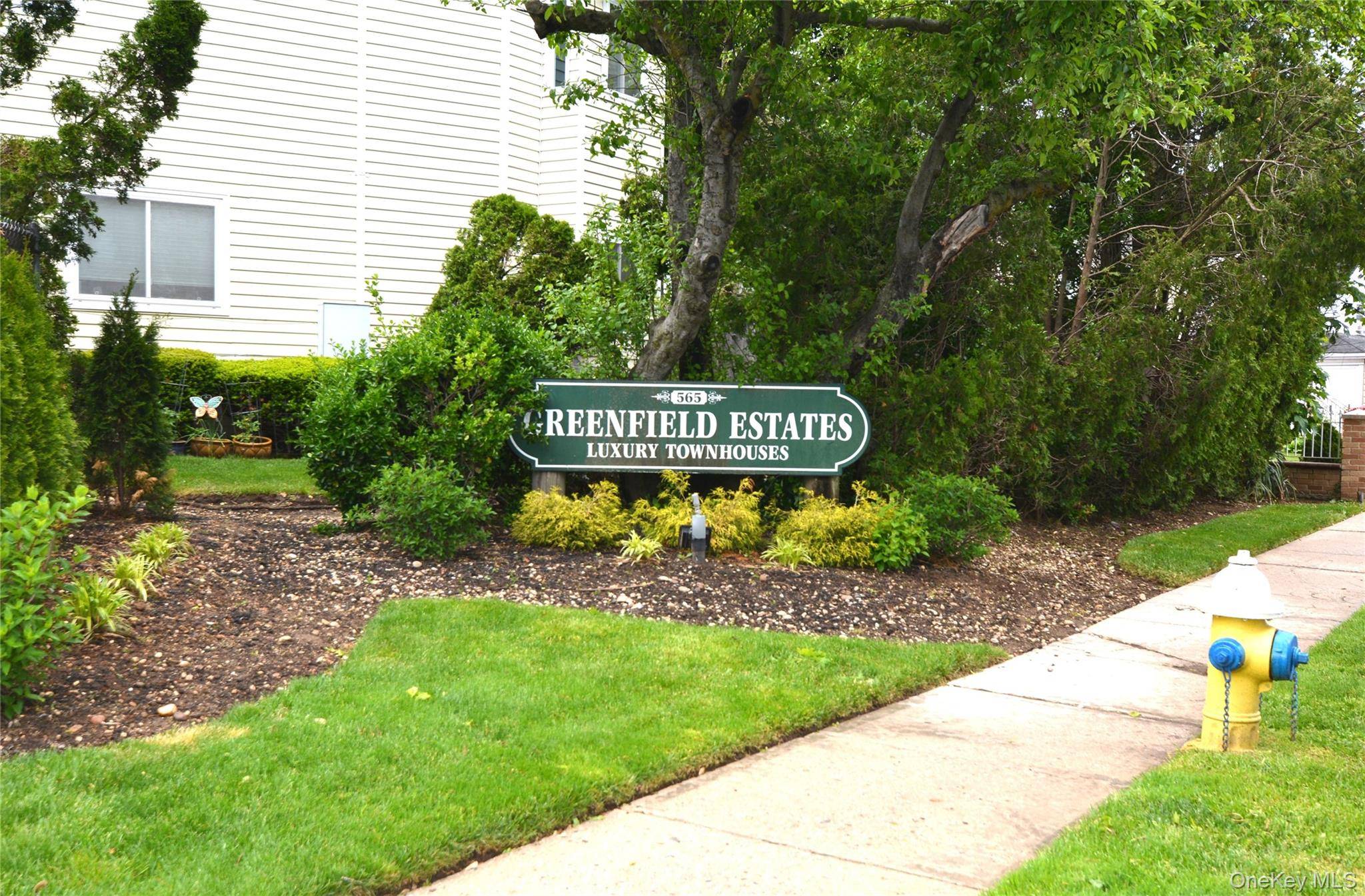 Apartamento de 1 Dormitorio en Venta en Uniondale - Nueva York - EE. UU. - 3