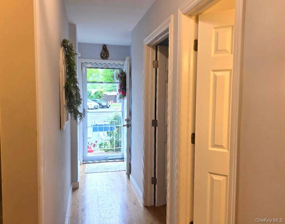 Apartamento de 1 Dormitorio en Venta en Uniondale - Nueva York - EE. UU. - 6