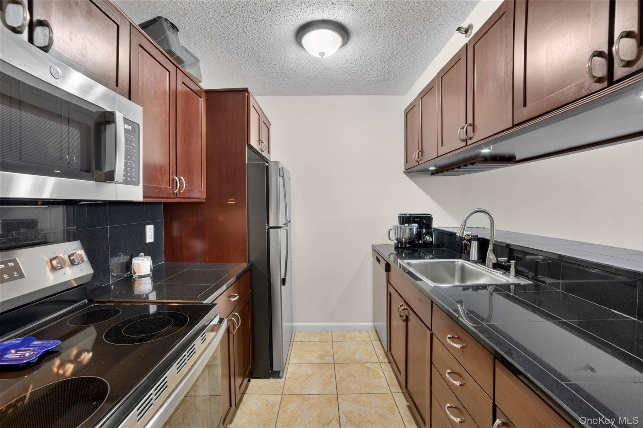 Apartamento com 1 Quartos à Venda em White Plains - Nova Iorque - EUA - 1