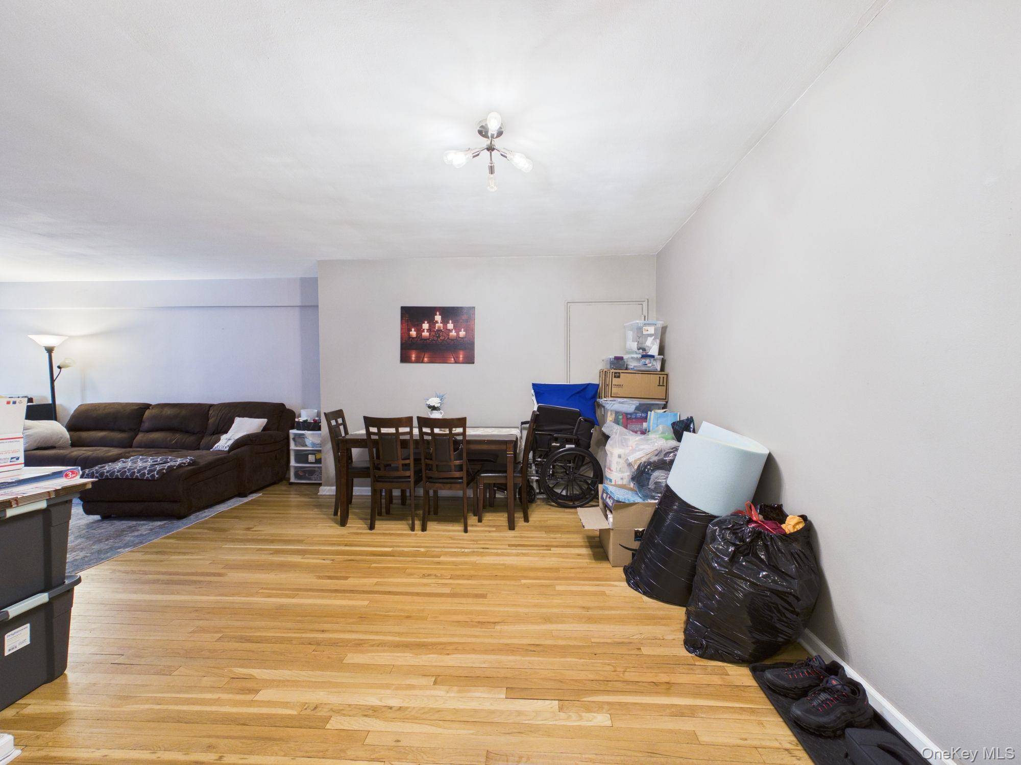 Apartamento com 1 Quartos à Venda em White Plains - Nova Iorque - EUA - 2