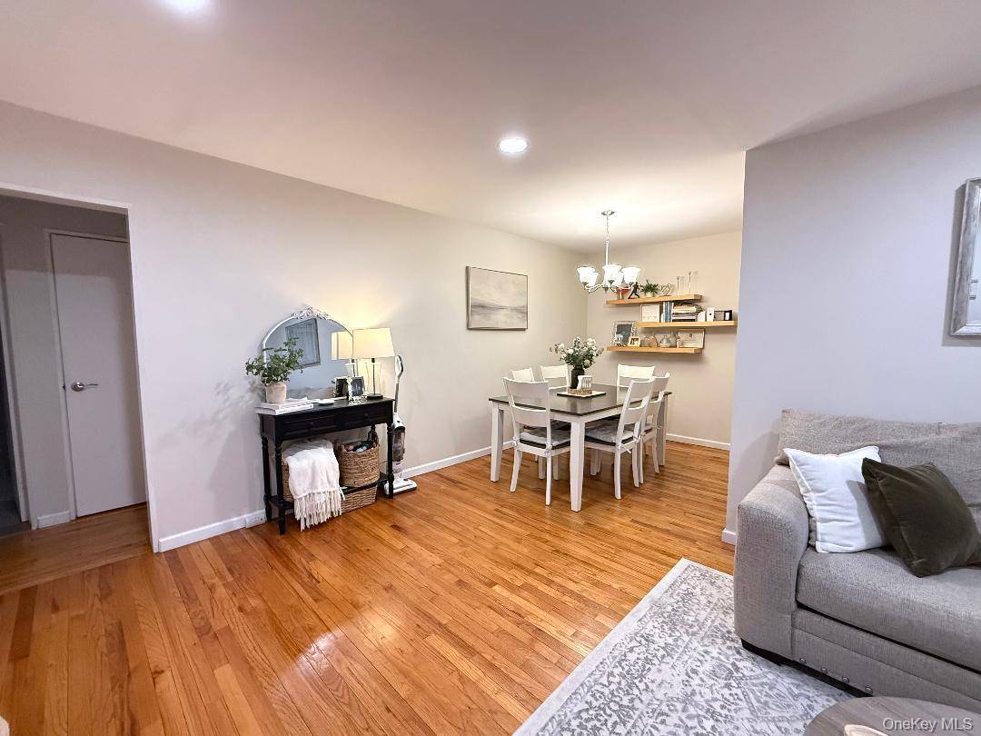 Apartamento com 1 Quartos à Venda em Whitestone - Nova Iorque - EUA - 3