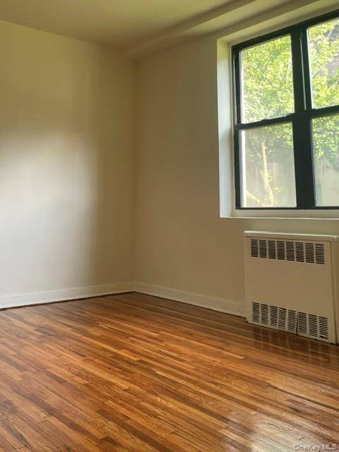 Apartamento com 1 Quartos à Venda em Woodside - Nova Iorque - EUA - 3