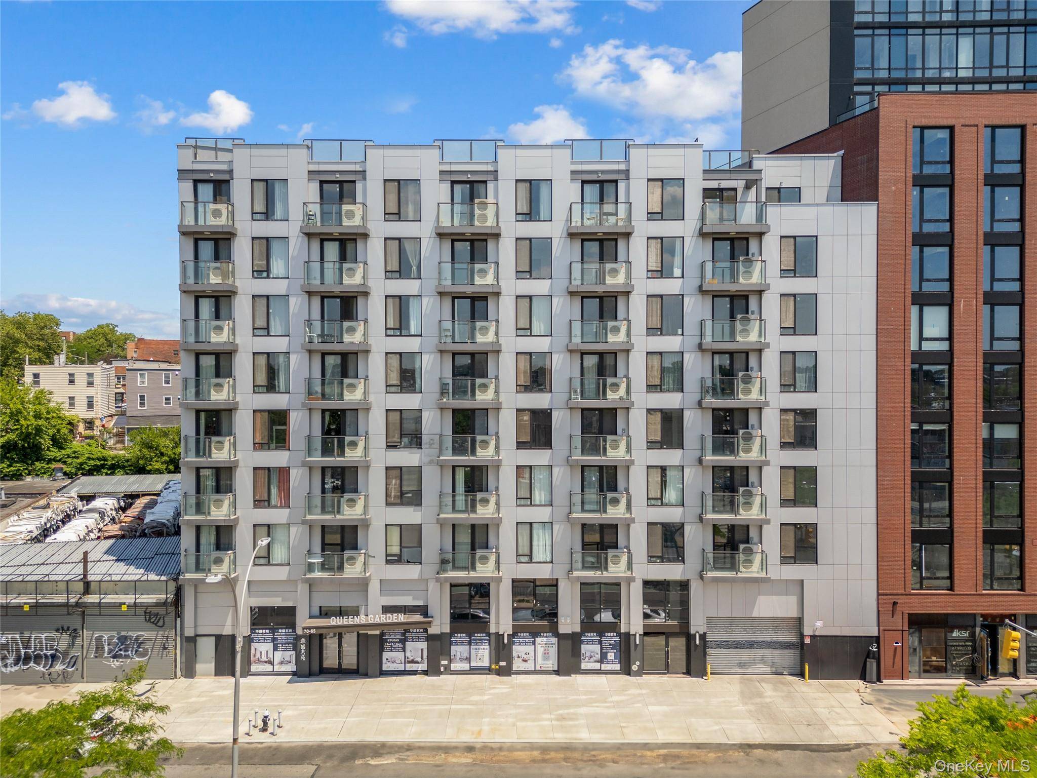 Apartamento com 1 Quartos à Venda em Woodside - Nova Iorque - EUA - 1
