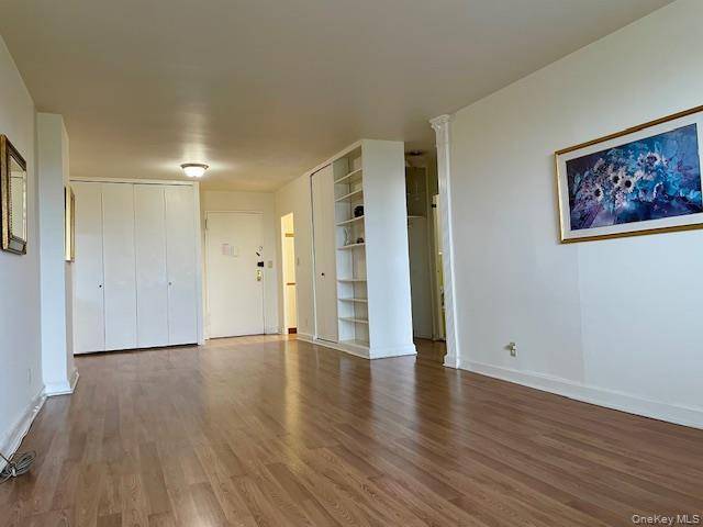 Apartamento com 1 Quartos à Venda em Woodside - Nova Iorque - EUA - 5