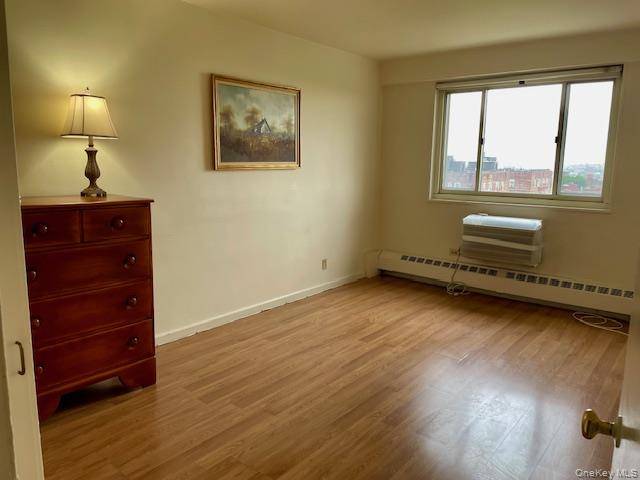 Apartamento com 1 Quartos à Venda em Woodside - Nova Iorque - EUA - 8