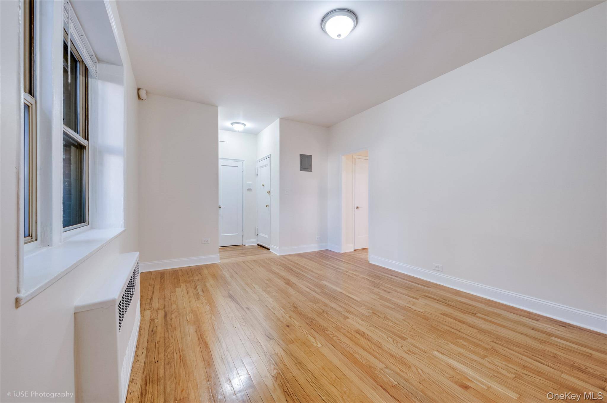 Apartamento com 1 Quartos à Venda em Woodside - Nova Iorque - EUA - 2
