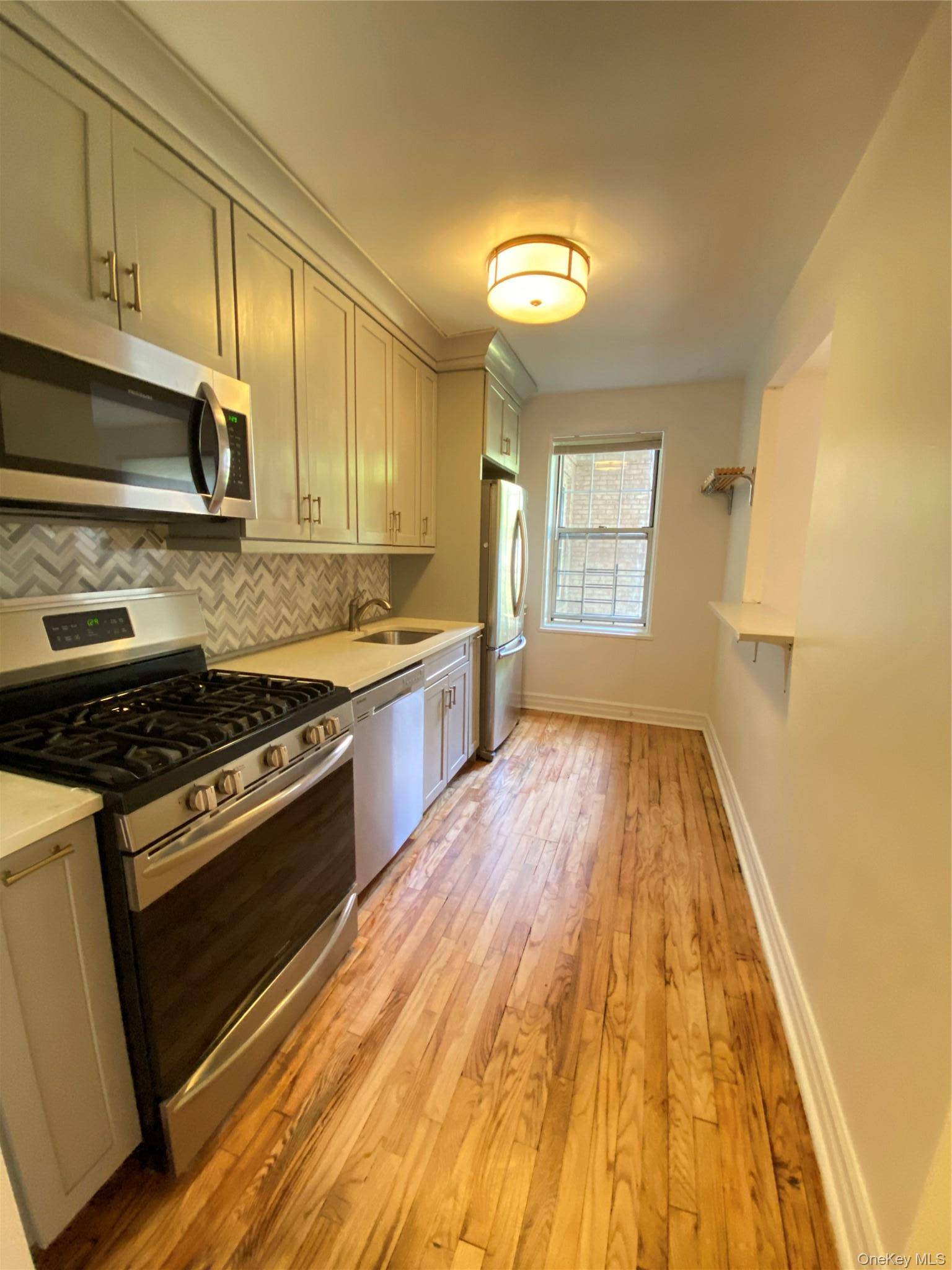 Apartamento com 1 Quartos à Venda em Woodside - Nova Iorque - EUA - 3