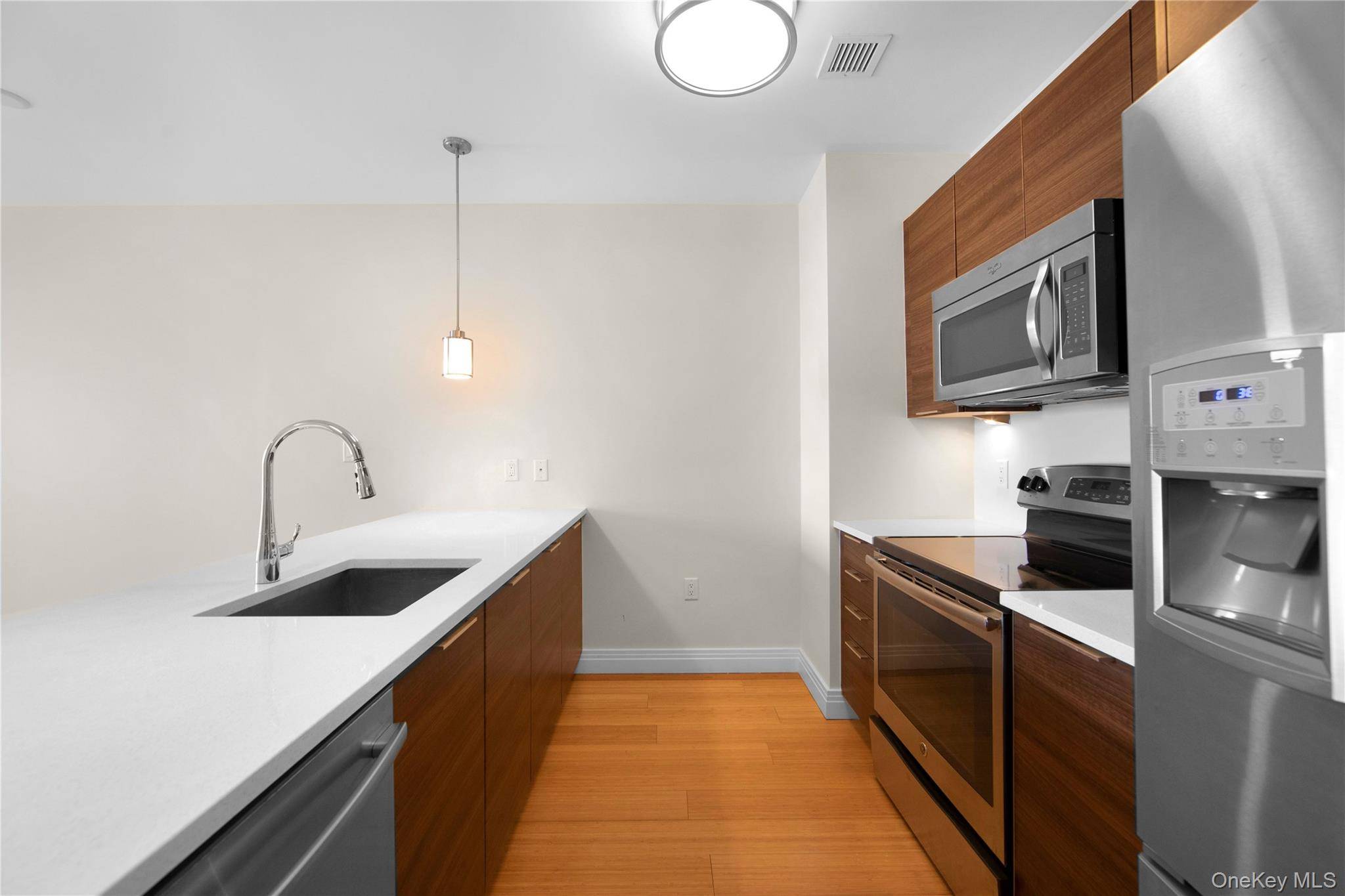 Apartamento com 1 Quartos à Venda em Yonkers - Nova Iorque - EUA - 8