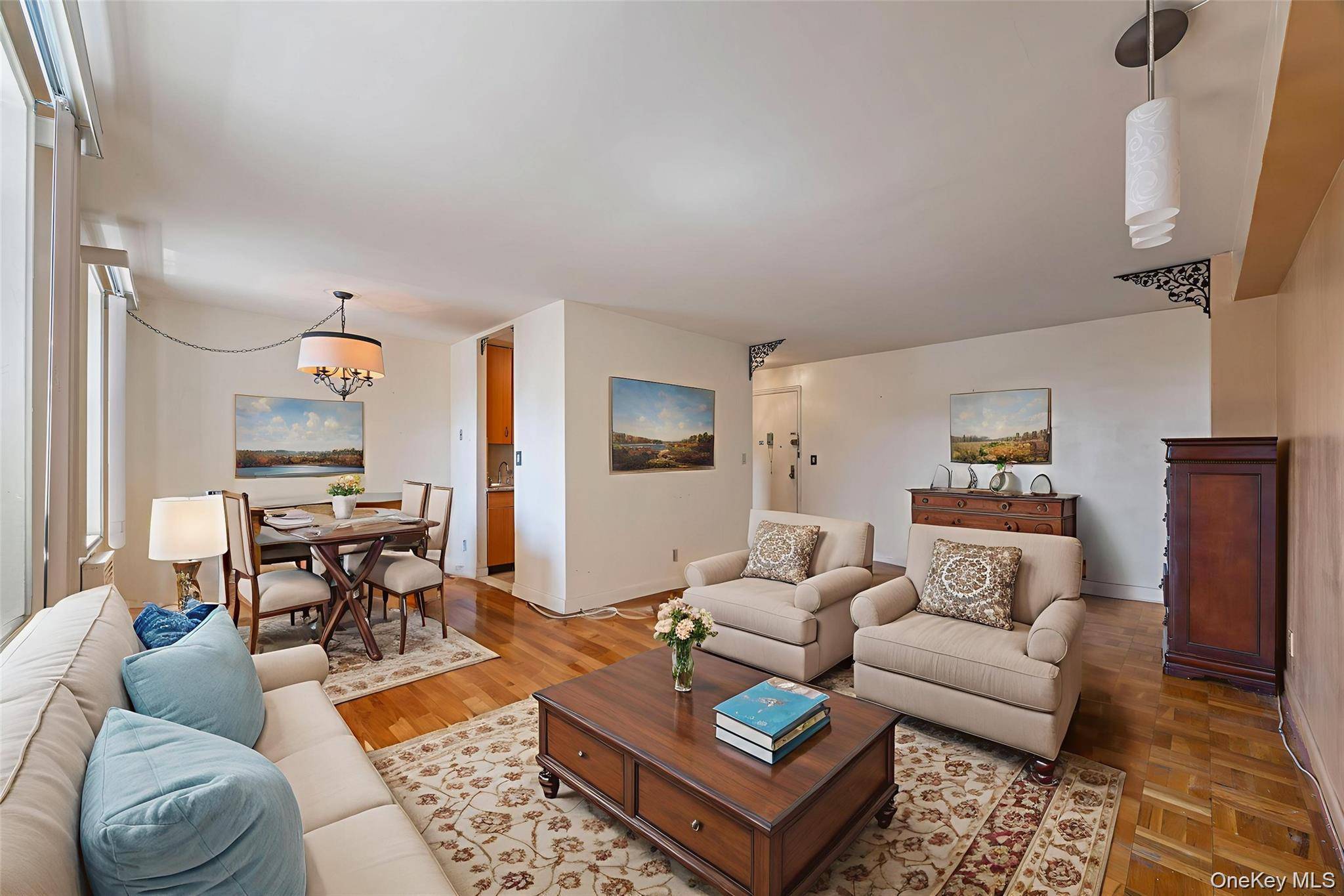 1 Bedroom Home for Sale in Yonkers - New York - USA - 1