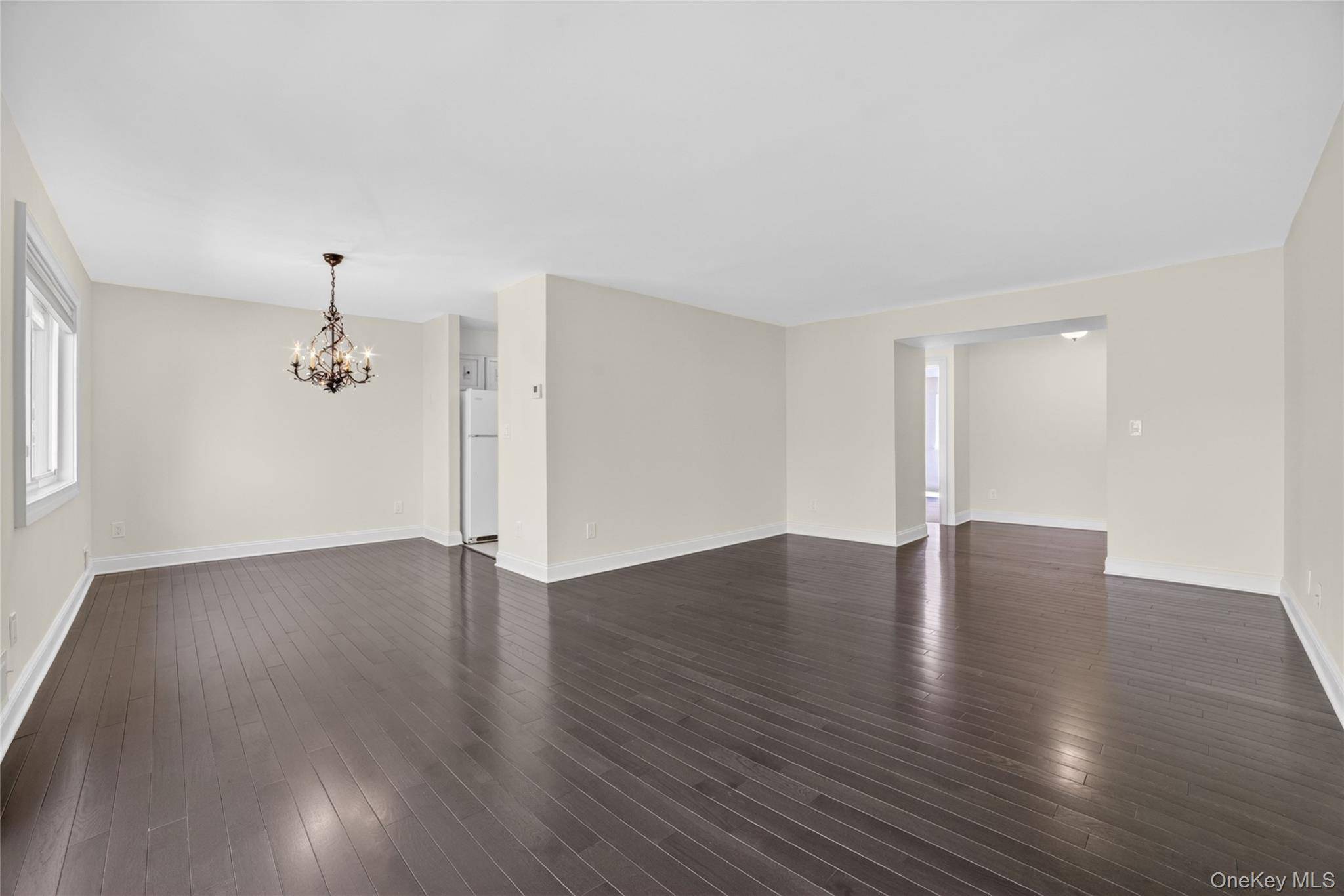 1 Bedroom Home for Sale in Yorktown Heights - New York - USA - 7
