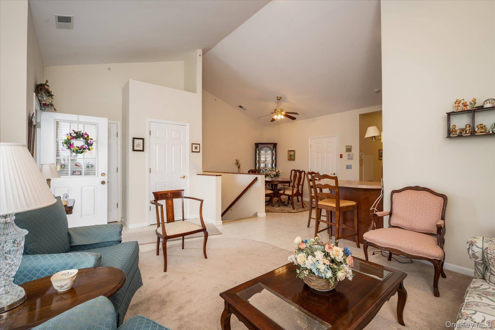 Apartamento com 2 Quartos à Venda em Amityville - Nova Iorque - EUA - 6