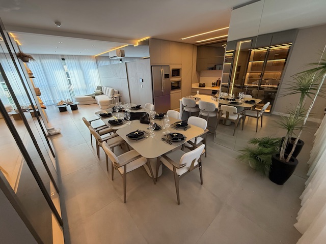 Apartamento de 2 Dormitorios en Venta en Balneário Camboriú - Santa Catarina - Brasil - 8