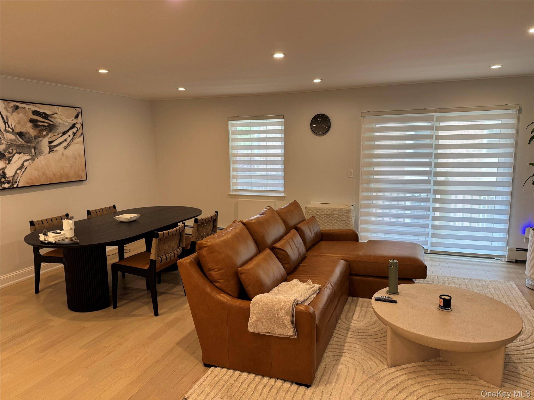Apartamento de 2 Dormitorios en Venta en Bayside - Nueva York - EE. UU. - 3