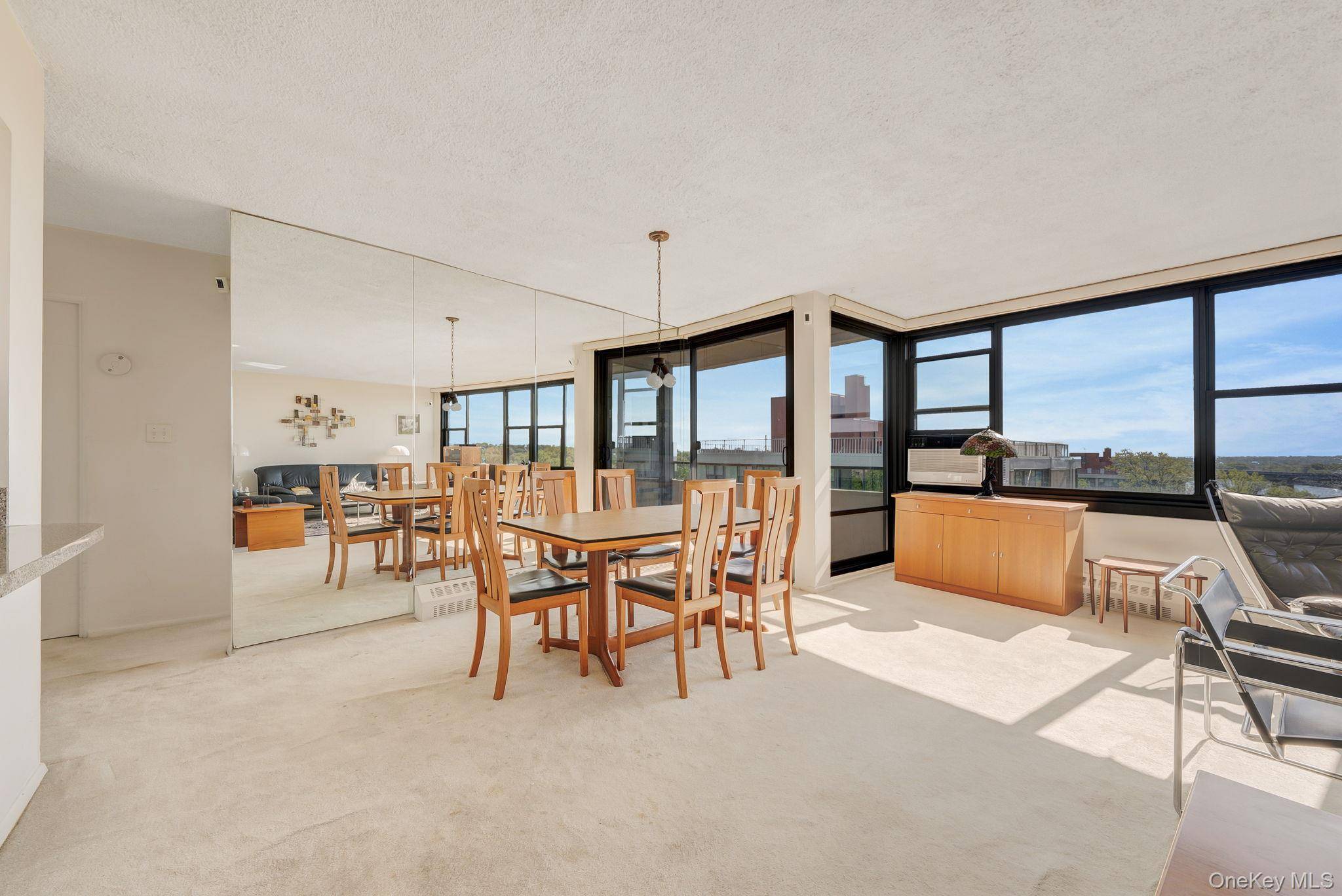 Apartamento com 2 Quartos à Venda em Beechhurst - Nova Iorque - EUA - 7