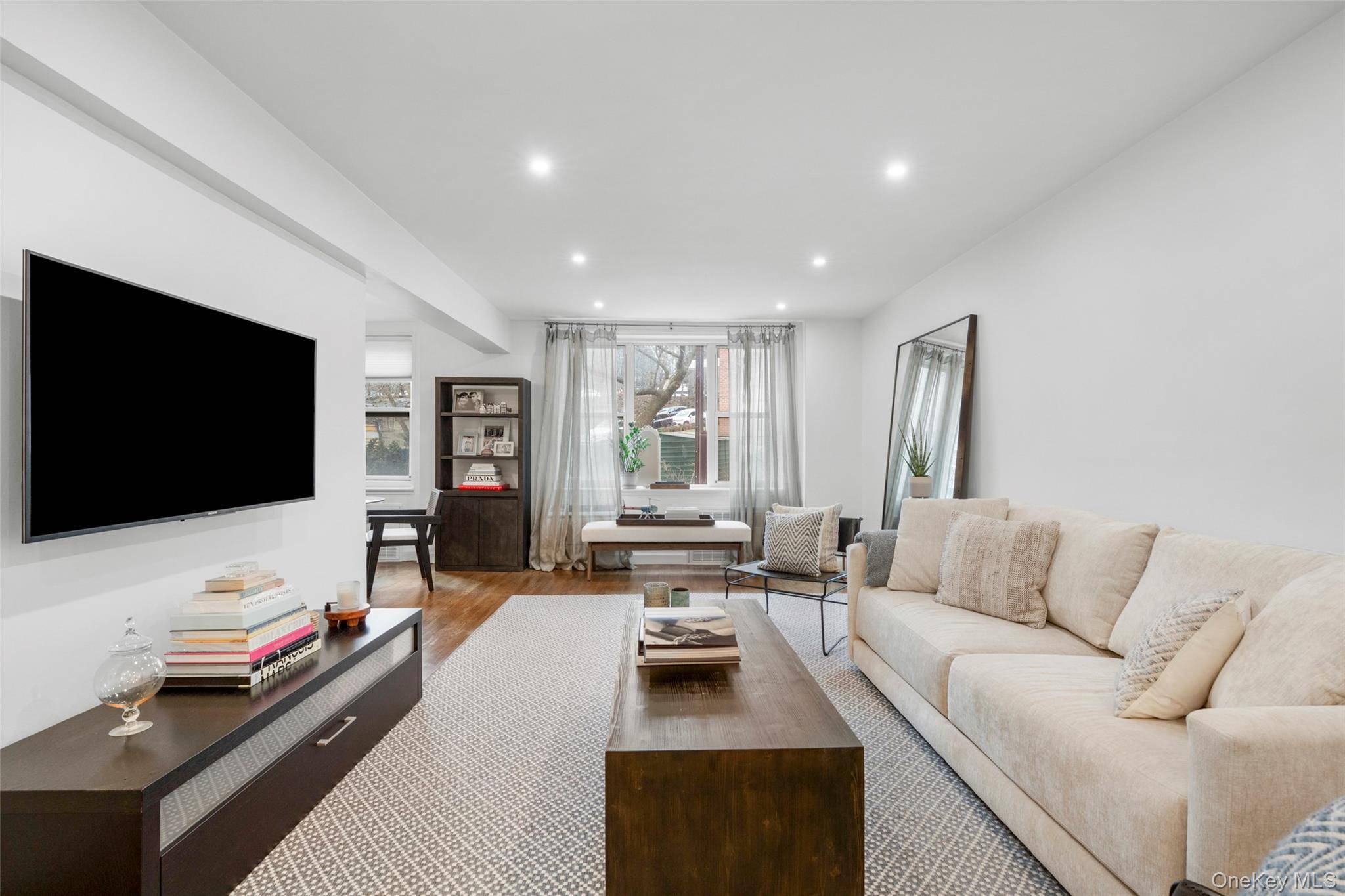 Apartamento com 2 Quartos à Venda em Bronx - Nova Iorque - EUA - 1