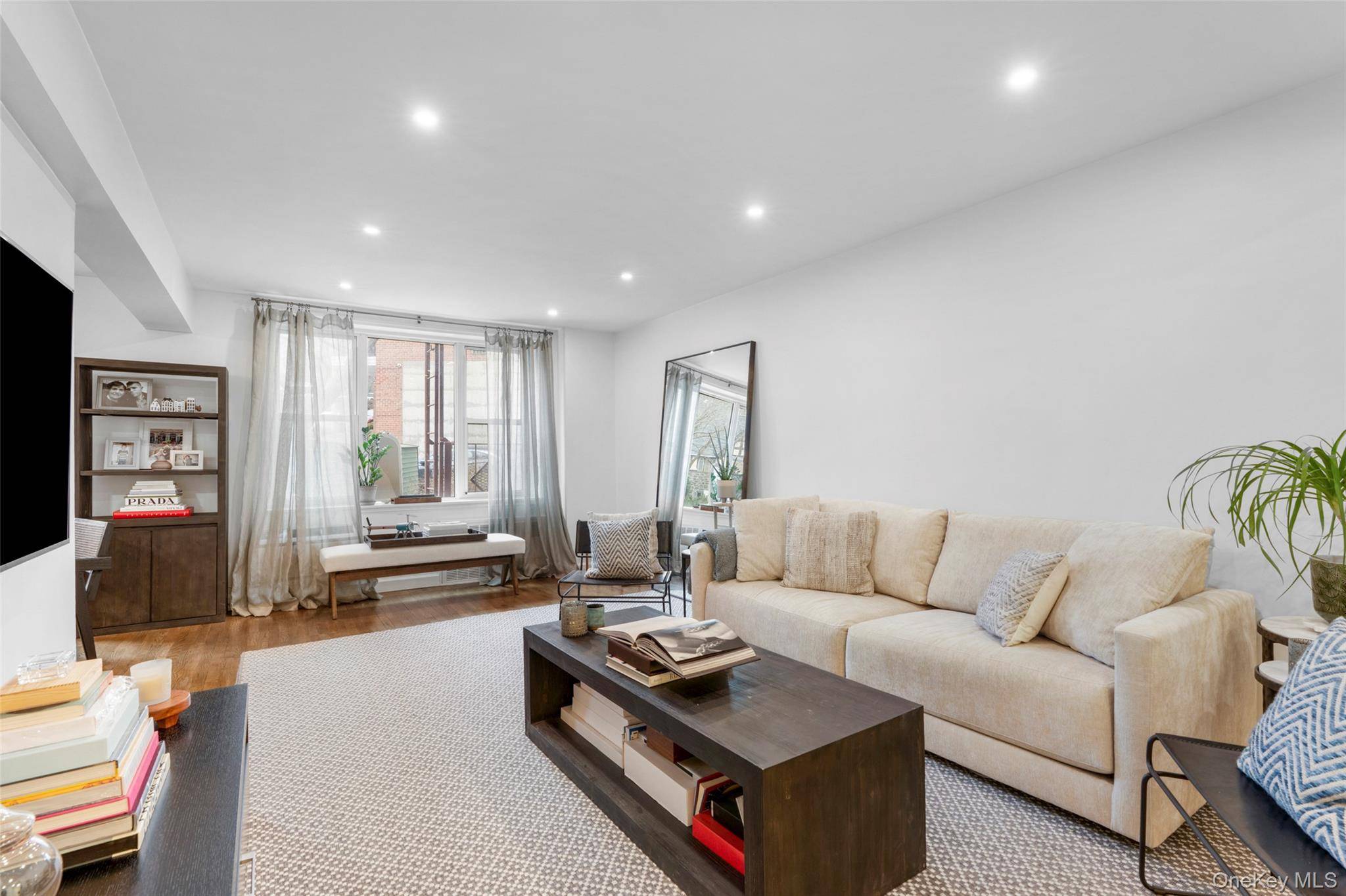 Apartamento com 2 Quartos à Venda em Bronx - Nova Iorque - EUA - 2