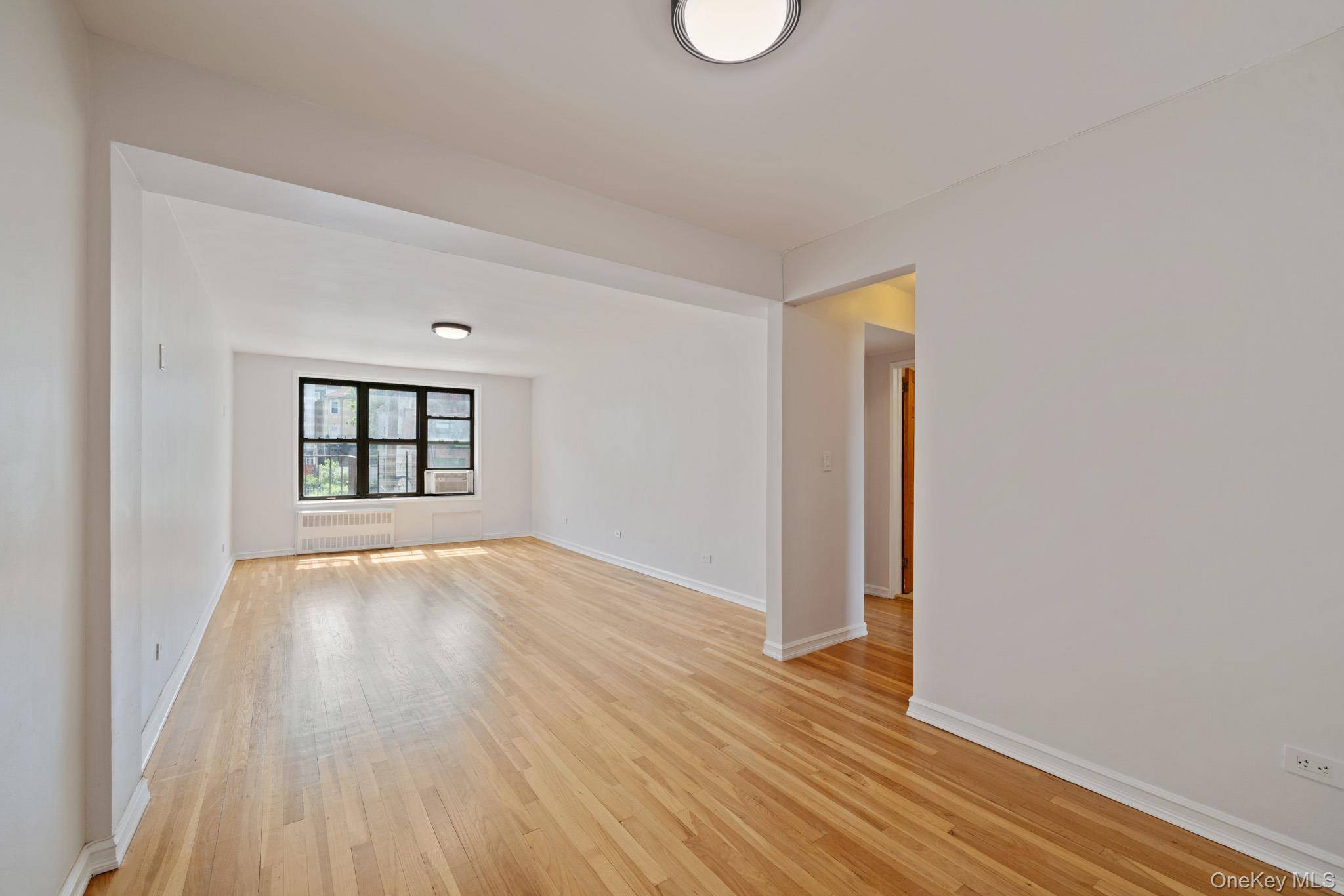 Apartamento com 2 Quartos à Venda em Bronx - Nova Iorque - EUA - 3