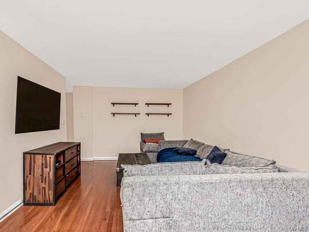 Apartamento com 2 Quartos à Venda em Bronx - Nova Iorque - EUA - 2