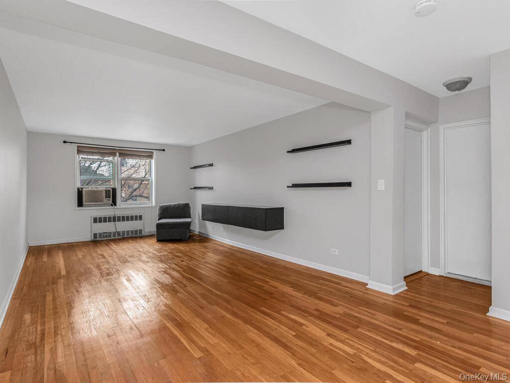 Apartamento com 2 Quartos à Venda em Bronx - Nova Iorque - EUA - 2