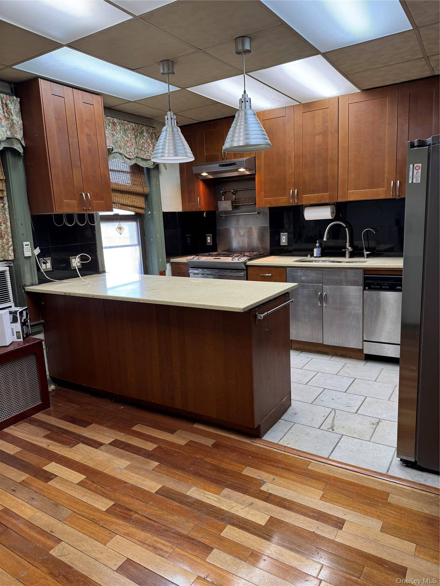 Apartamento com 2 Quartos à Venda em Bronx - Nova Iorque - EUA - 2