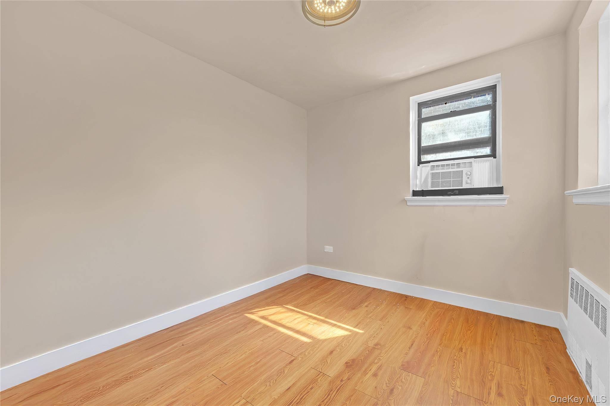 Apartamento com 2 Quartos à Venda em Bronx - Nova Iorque - EUA - 8
