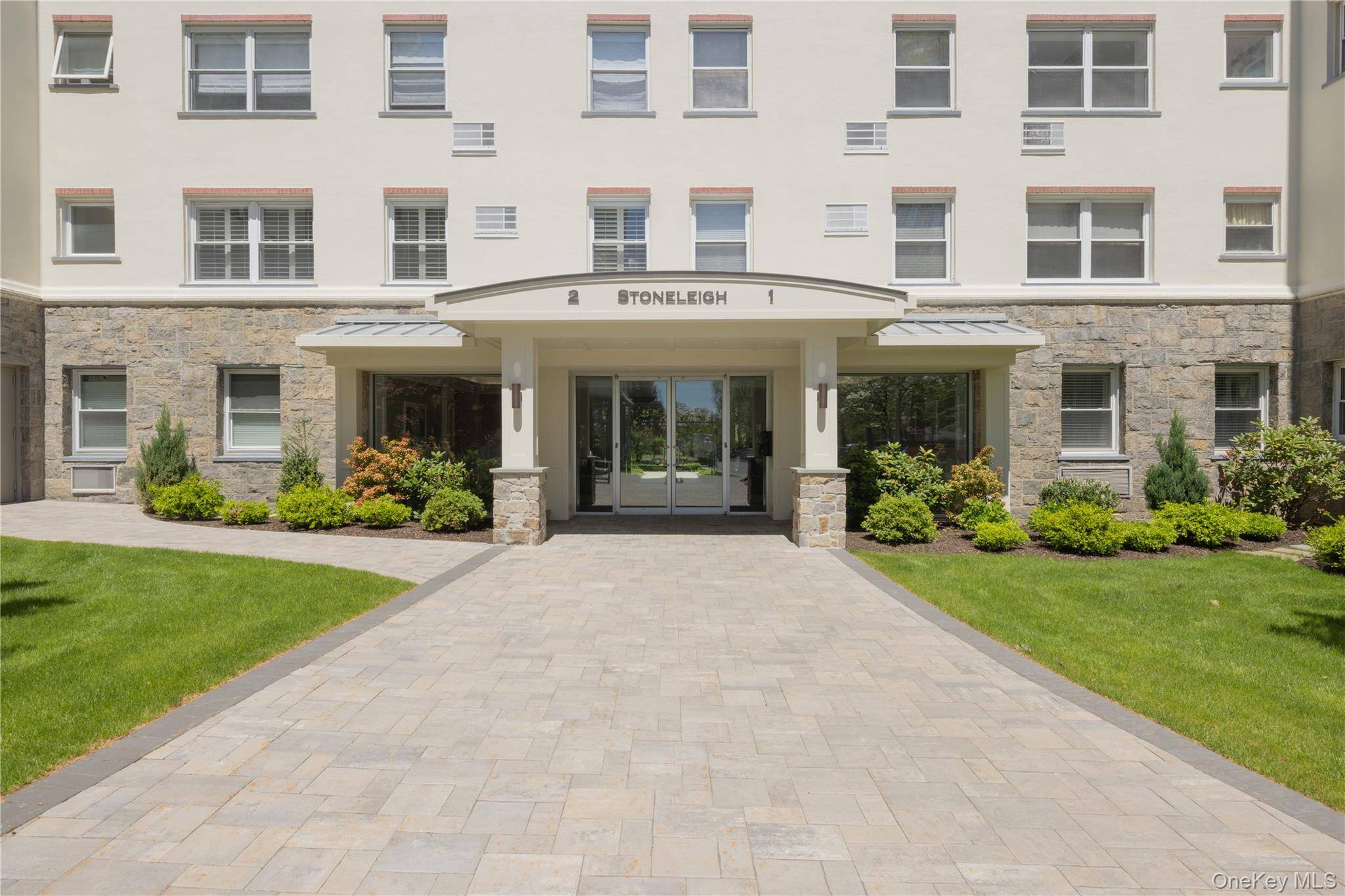 Apartamento com 2 Quartos à Venda em Bronxville - Nova Iorque - EUA - 2