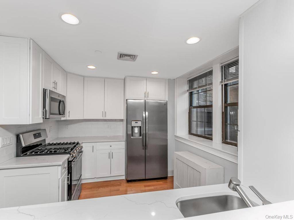 Apartamento com 2 Quartos à Venda em Bronxville - Nova Iorque - EUA - 4