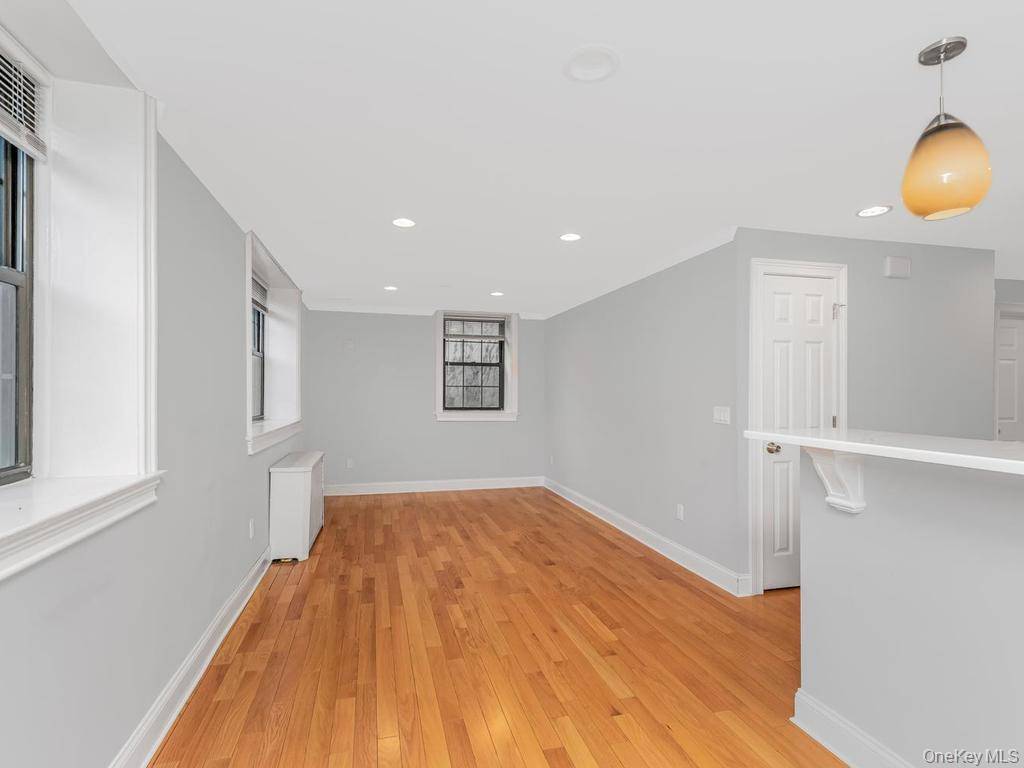 Apartamento com 2 Quartos à Venda em Bronxville - Nova Iorque - EUA - 6