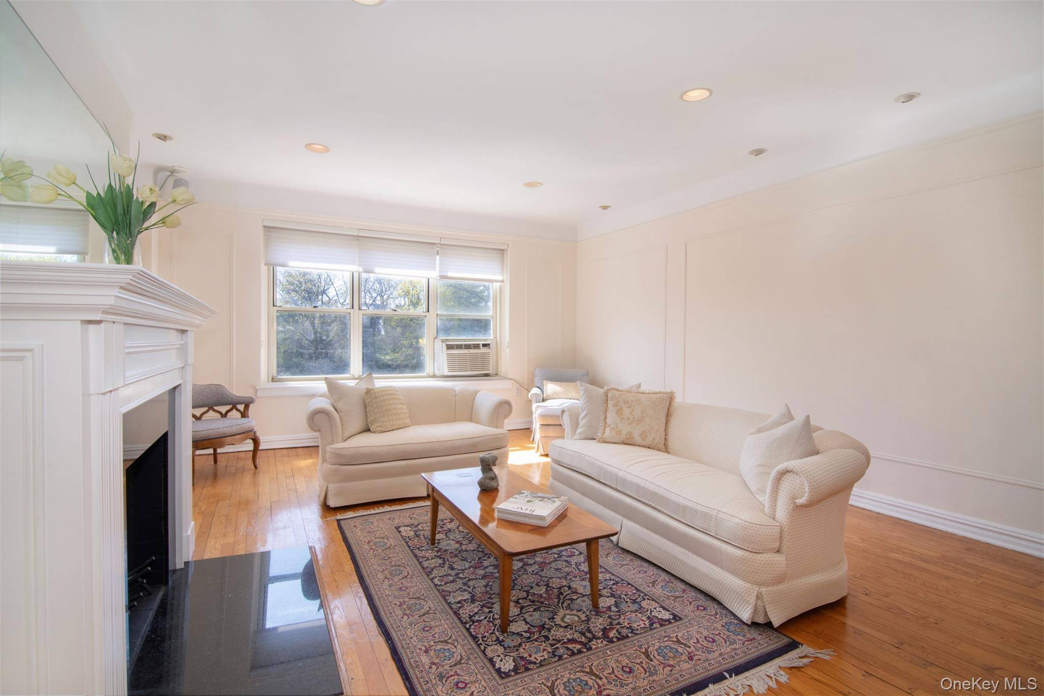 Apartamento com 2 Quartos à Venda em Bronxville - Nova Iorque - EUA - 3