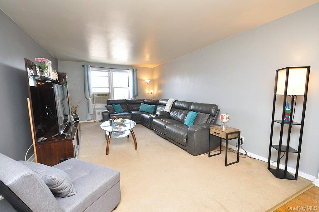 Apartamento com 2 Quartos à Venda em Bronxville - Nova Iorque - EUA - 4