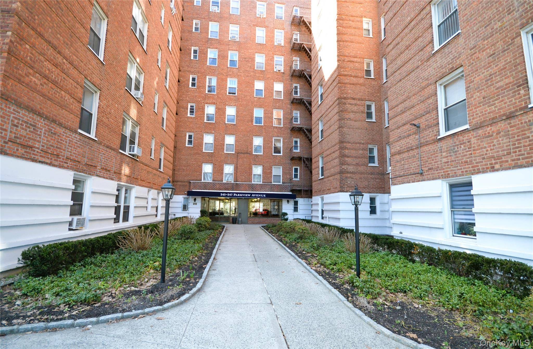 Apartamento com 2 Quartos à Venda em Bronxville - Nova Iorque - EUA - 1