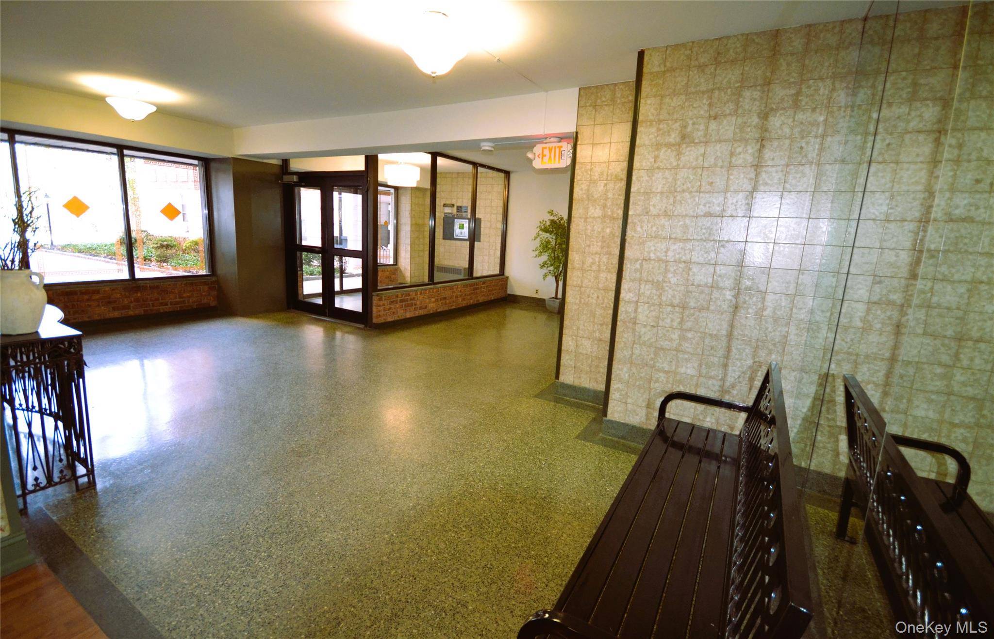 Apartamento com 2 Quartos à Venda em Bronxville - Nova Iorque - EUA - 3