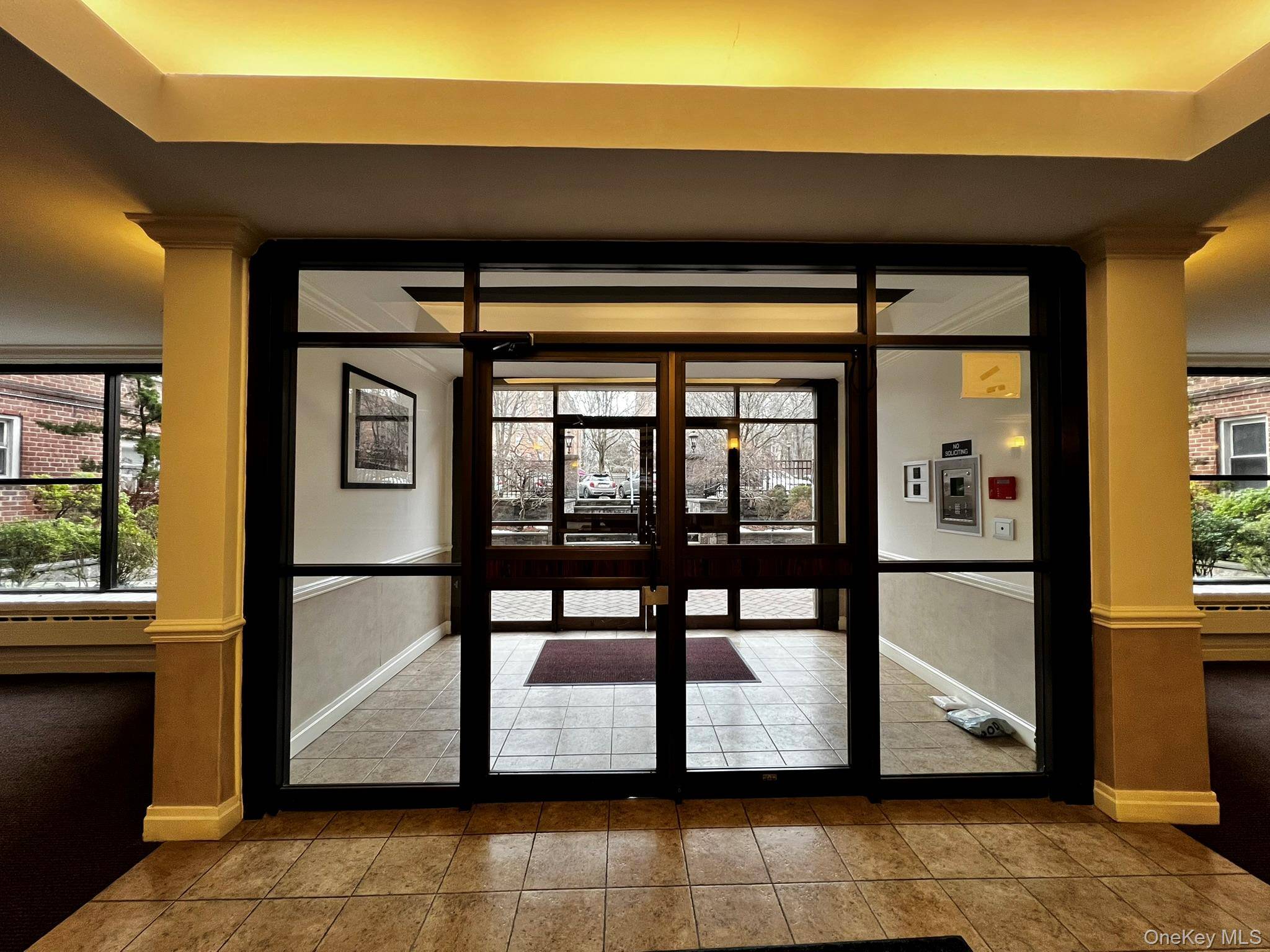 Apartamento de 2 Dormitorios en Venta en Bronxville - Nueva York - EE. UU. - 3