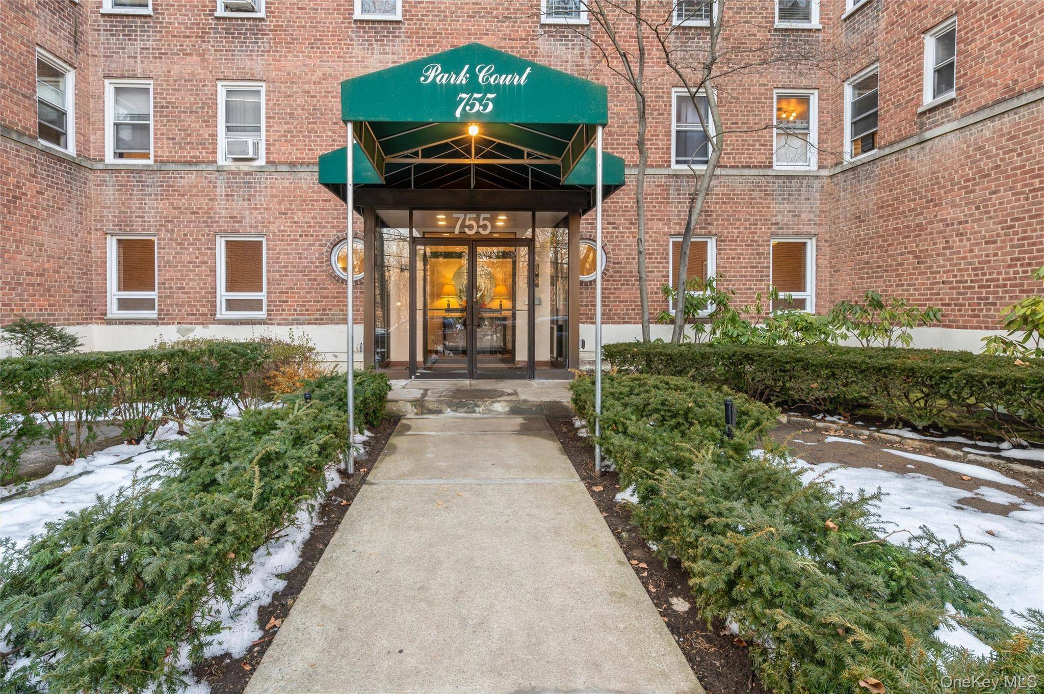 Apartamento com 2 Quartos à Venda em Bronxville - Nova Iorque - EUA - 1