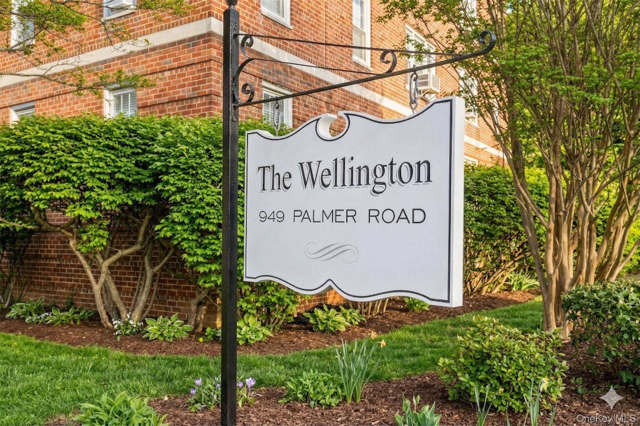 2 Bedroom Home for Sale in Bronxville - New York - USA - 2