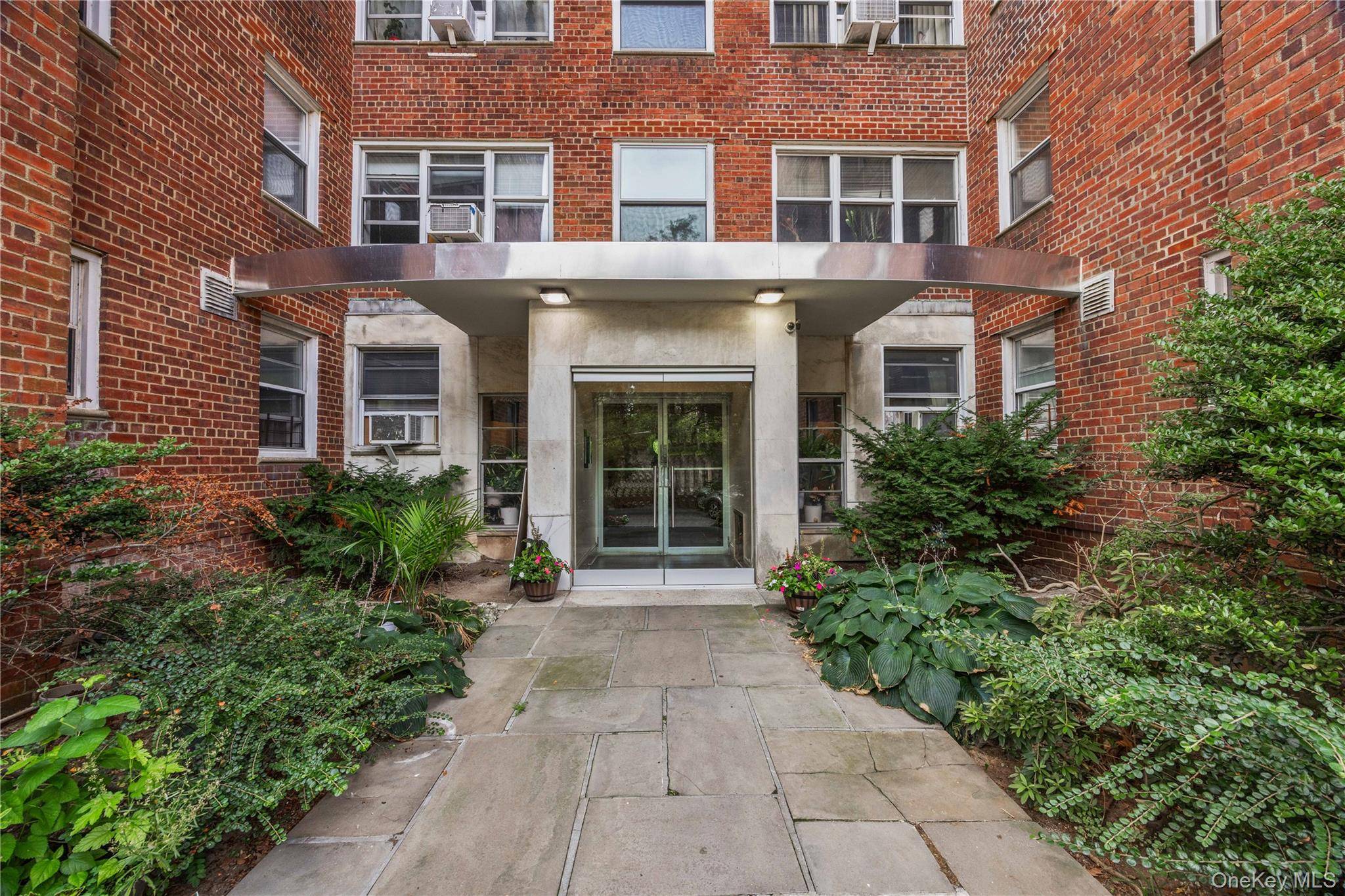 Apartamento de 2 Dormitorios en Venta en Bronxville - Nueva York - EE. UU. - 2