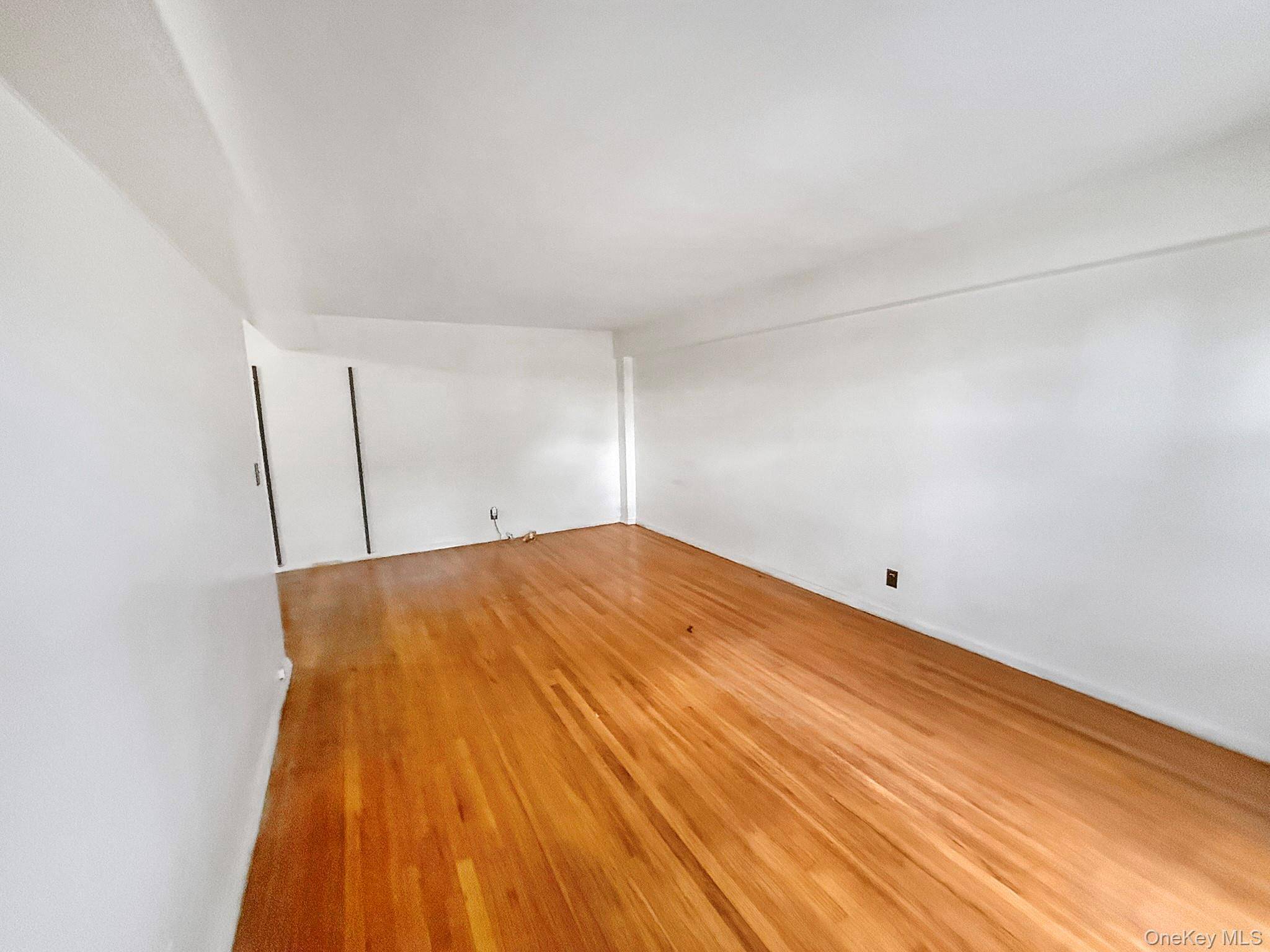 Apartamento de 2 Dormitorios en Venta en Bronxville - Nueva York - EE. UU. - 3