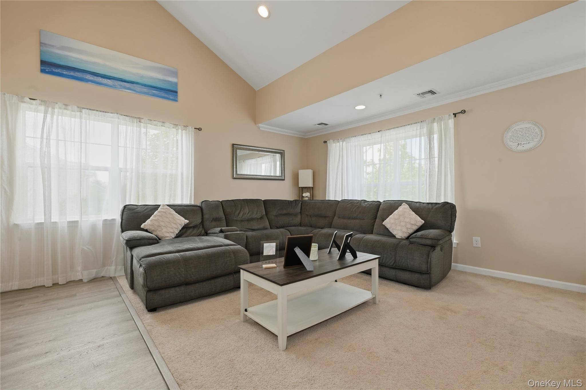 Apartamento com 2 Quartos à Venda em Central Islip - Nova Iorque - EUA - 6