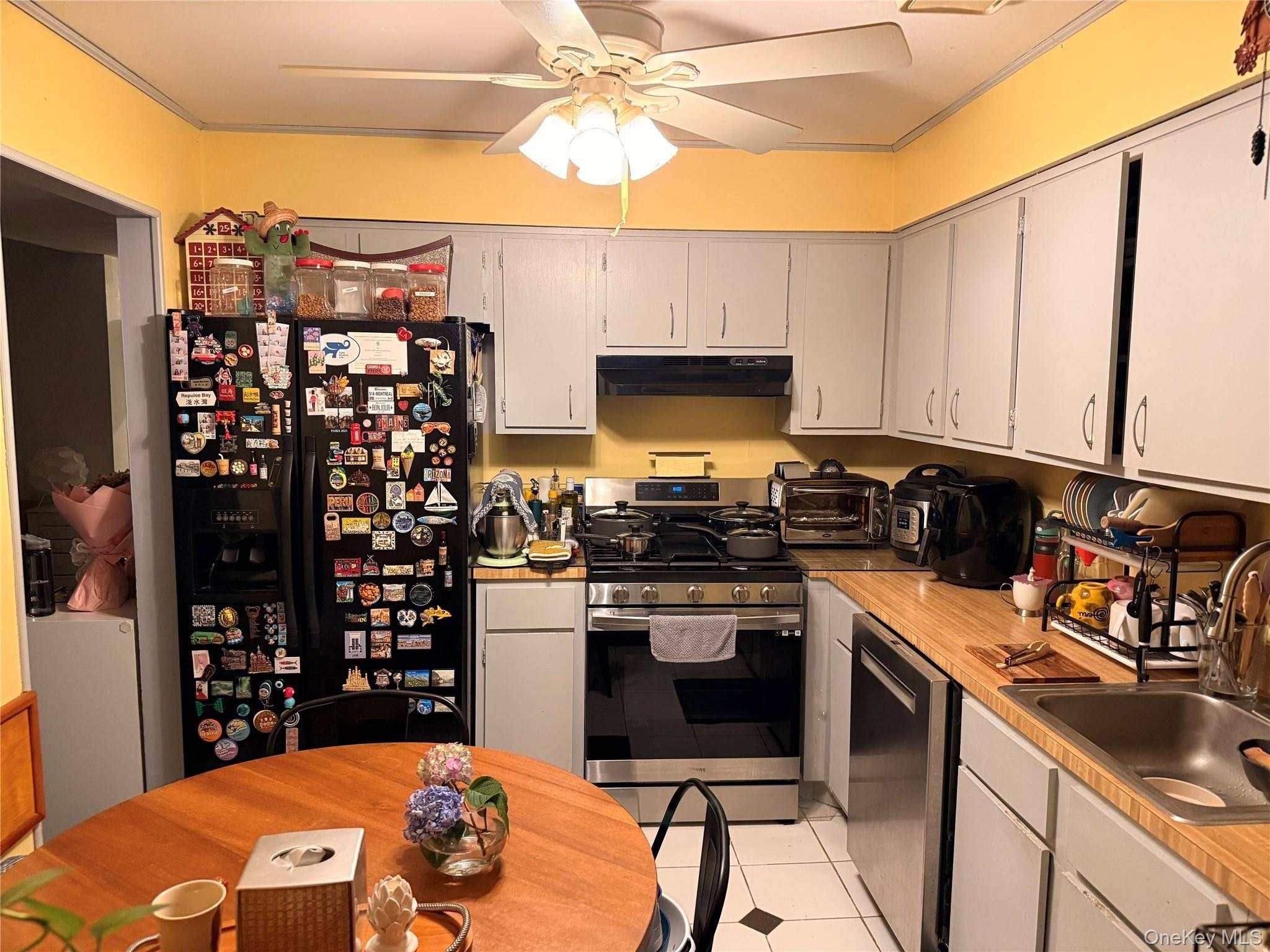 Apartamento de 2 Dormitorios en Venta en College Point - Nueva York - EE. UU. - 6