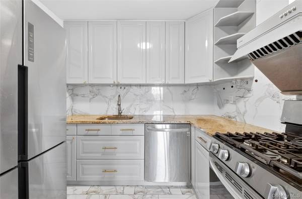Apartamento com 2 Quartos à Venda em College Point - Nova Iorque - EUA - 4