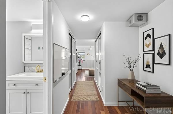 Apartamento com 2 Quartos à Venda em College Point - Nova Iorque - EUA - 6