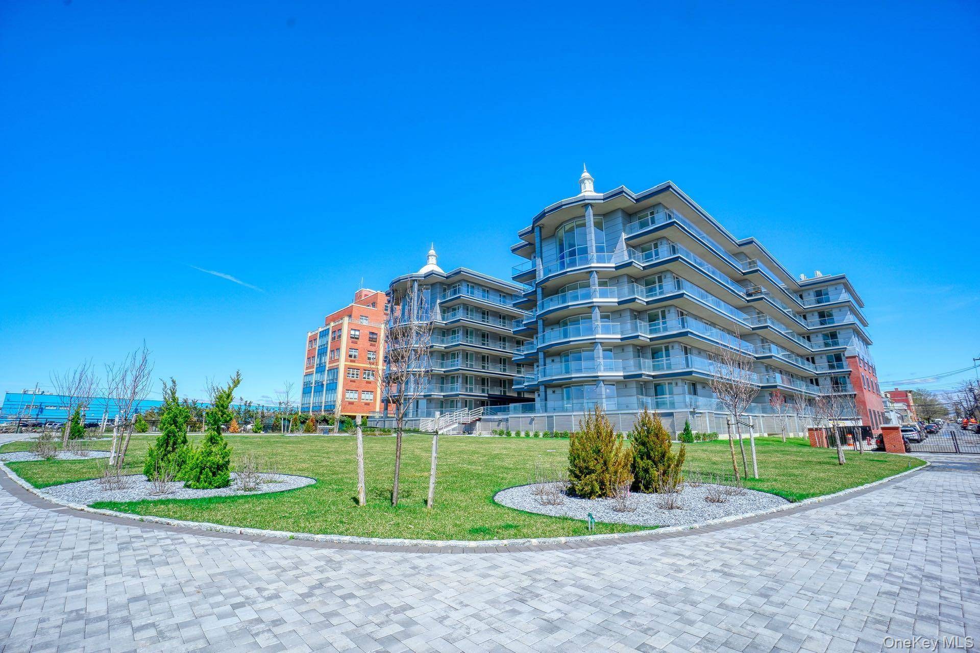 Apartamento de 2 Dormitorios en Venta en College Point - Nueva York - EE. UU. - 3