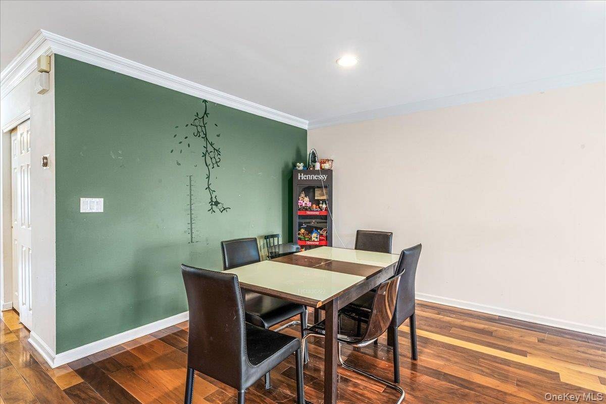 Apartamento de 2 Dormitorios en Venta en College Point - Nueva York - EE. UU. - 6